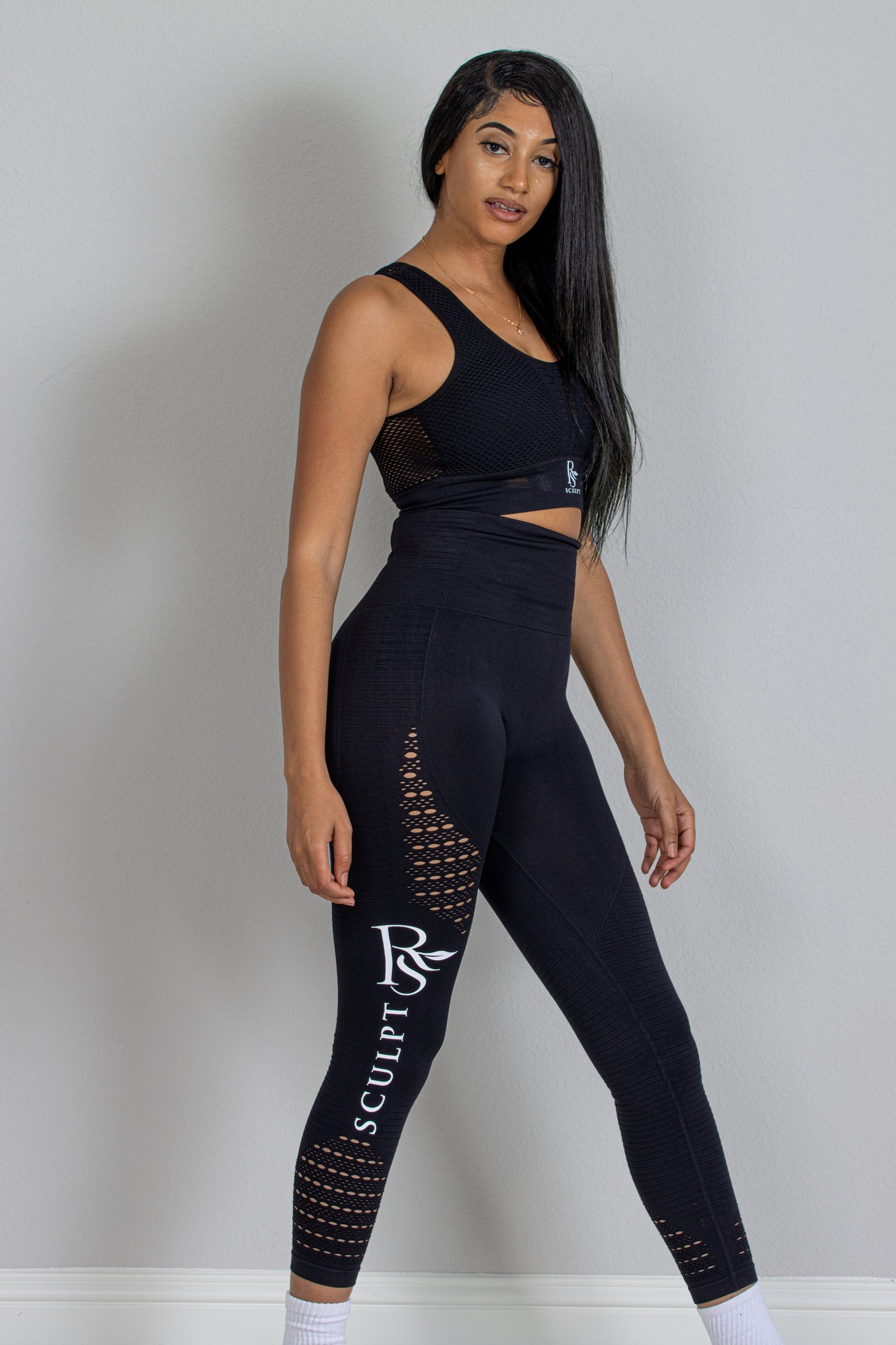 CLASSIC HIGH WASTED SEAMLESS LEGGINGS BLACK