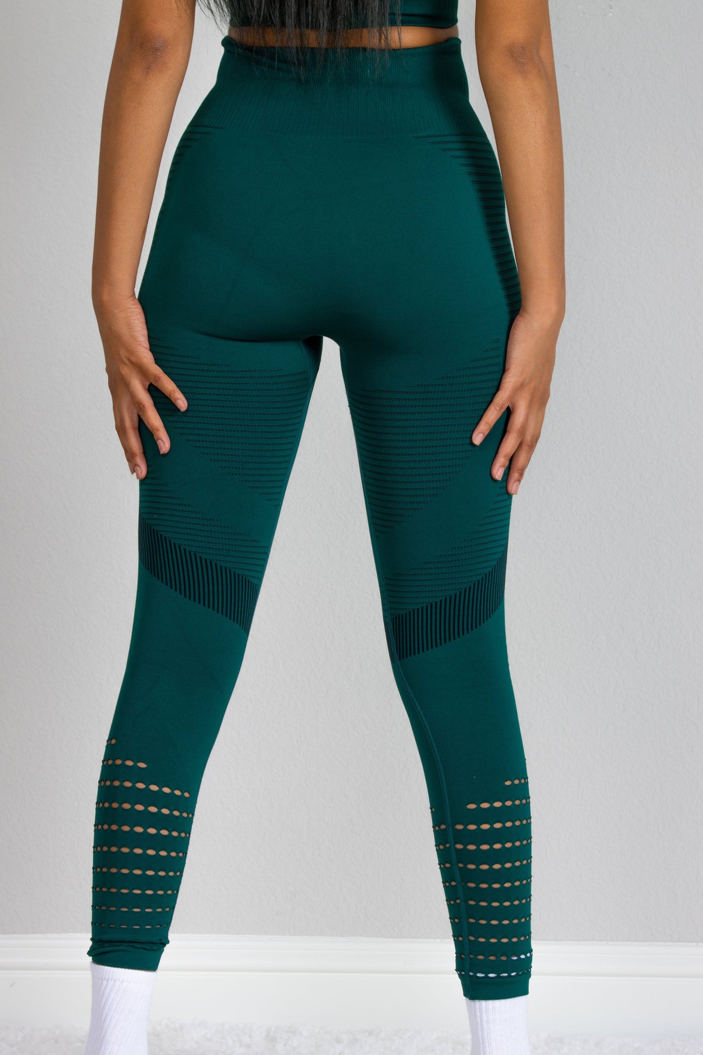 EVOLVE SEAMLESS LEGGINGS SET-DARK GREEN